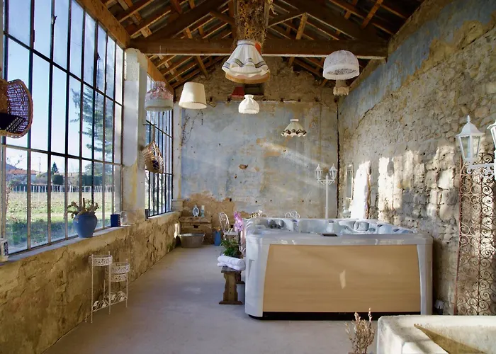 D'hotes - Chateau De Sienne Proche Avignon Orange Piscine Riviere 3*