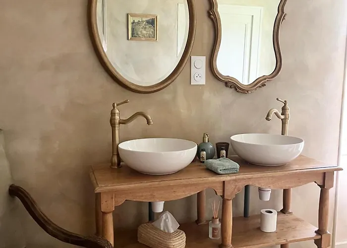 D'hotes - Chateau De Sienne Proche Avignon Orange Piscine Riviere 3*